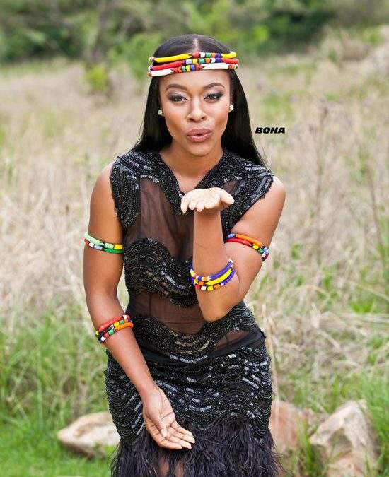 Six styles that make Nomzamo Mbatha our hair crush.
